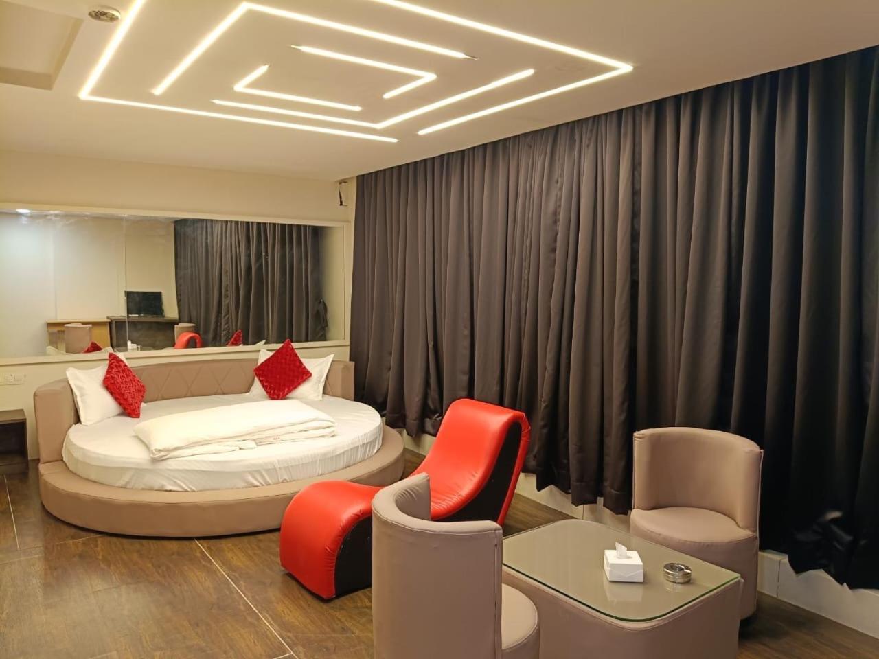 Aundh Elite Stay 浦那 外观 照片