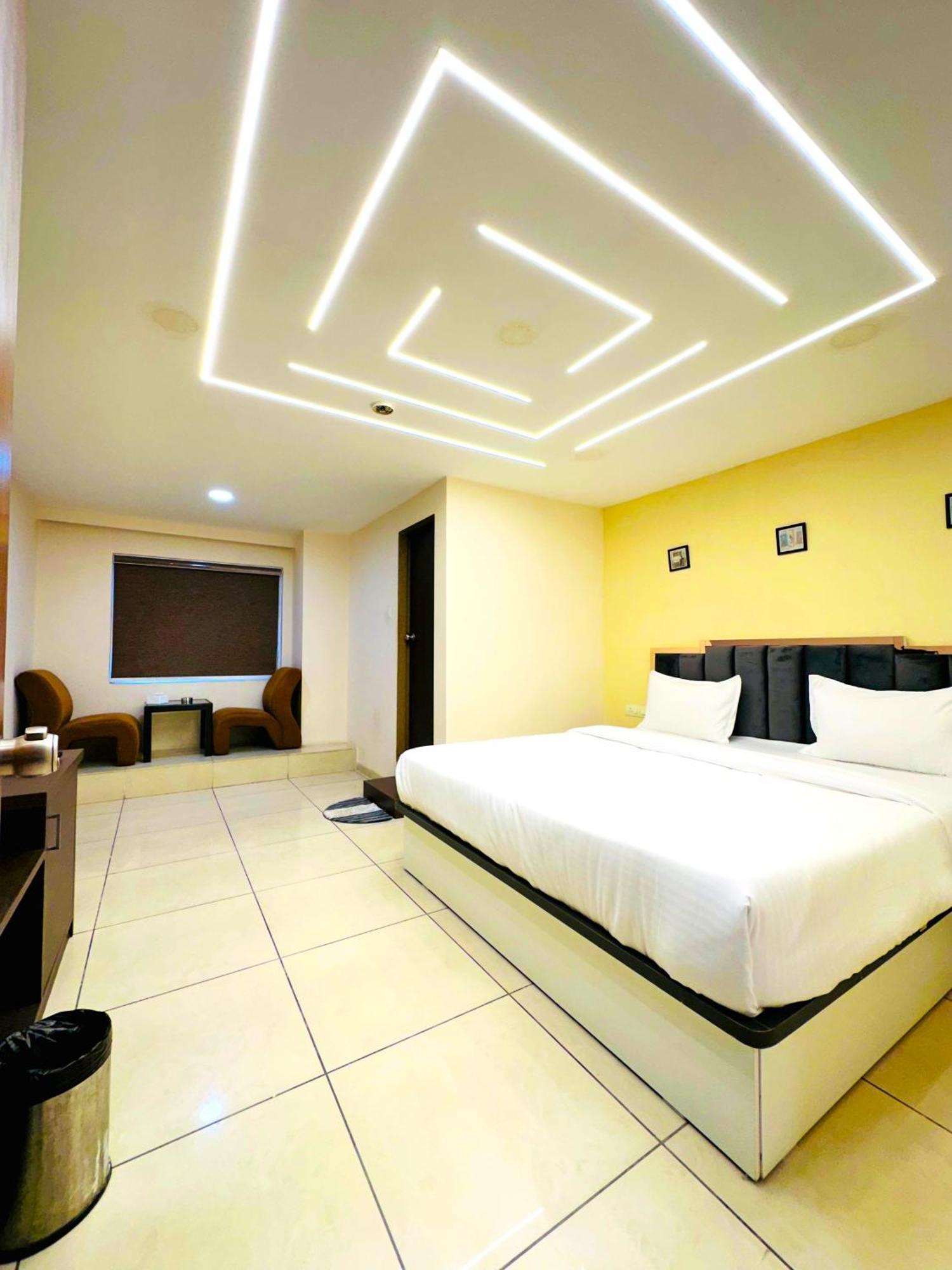 Aundh Elite Stay 浦那 外观 照片