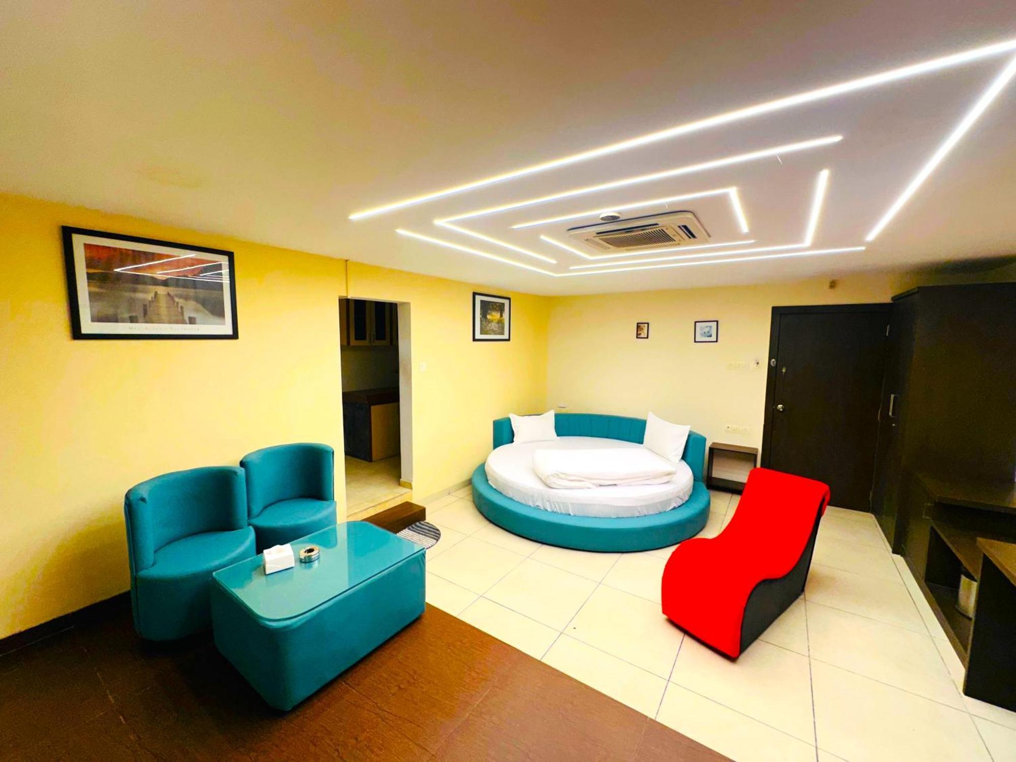 Aundh Elite Stay 浦那 外观 照片