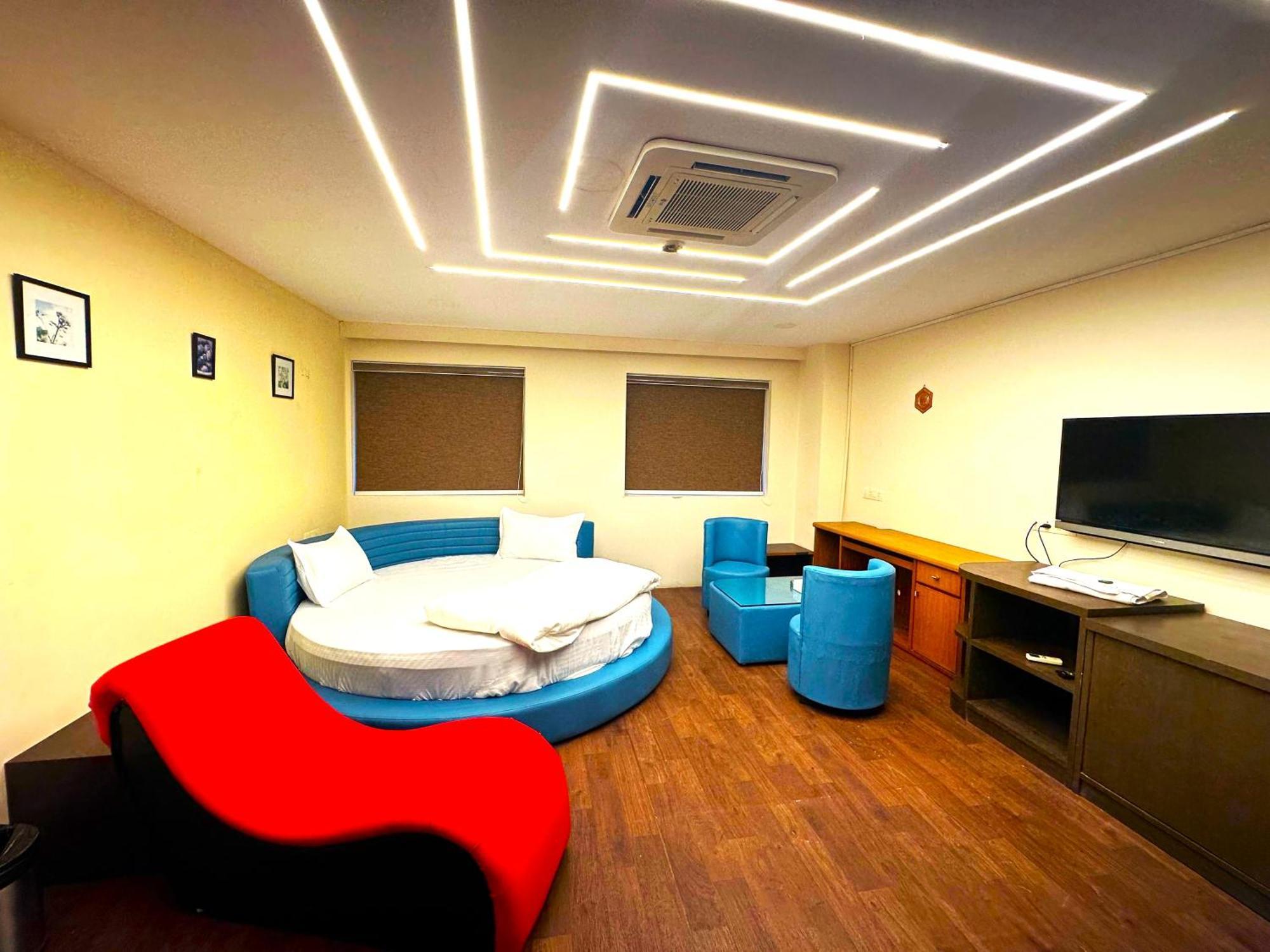 Aundh Elite Stay 浦那 外观 照片